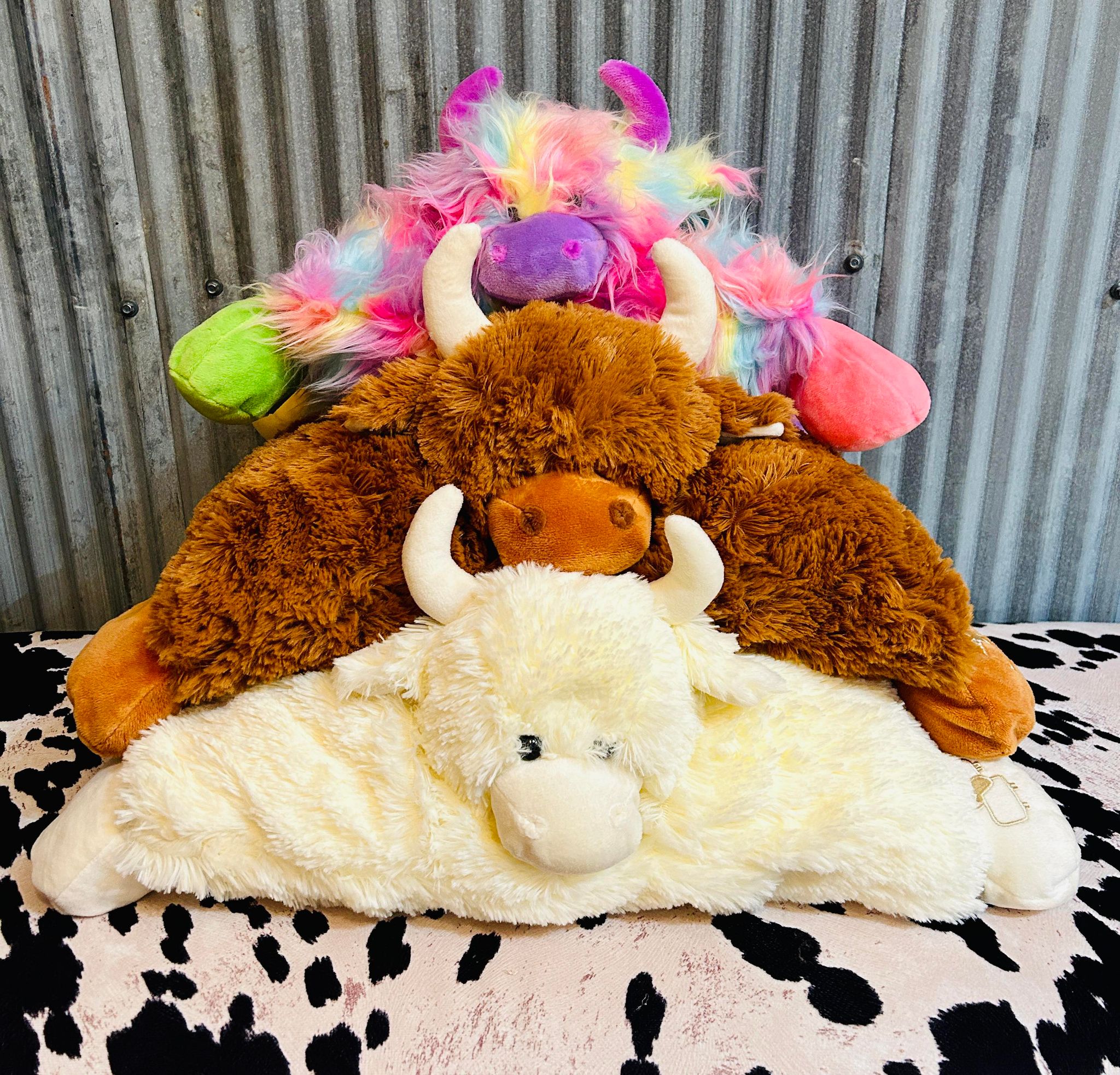 CUDDLY TOYS