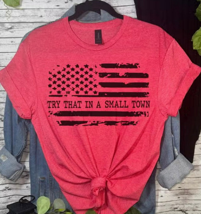 SMALL TOWN CROPPED TEE