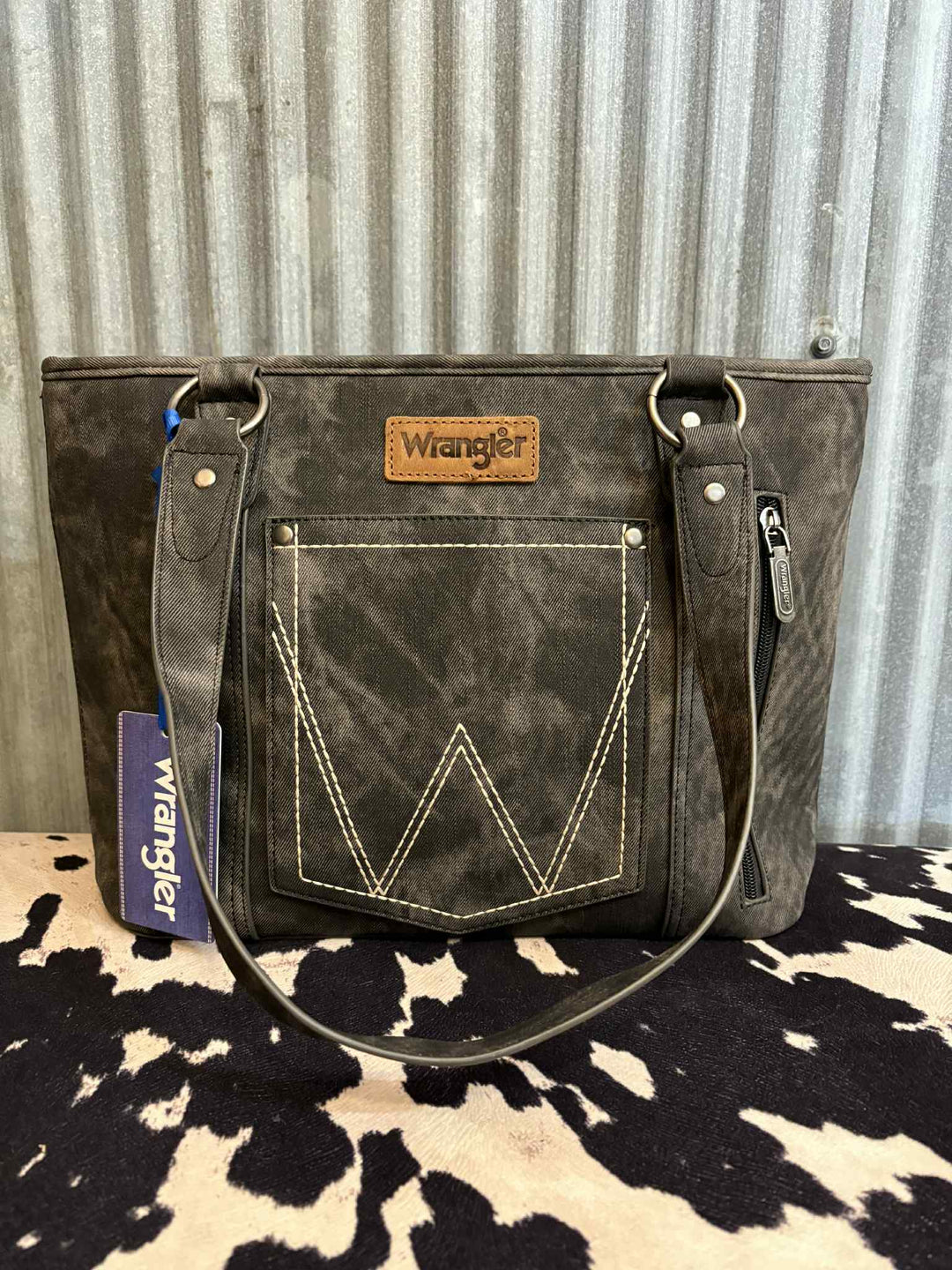 WRANGLER WATER RESISTANT TOTE BAG