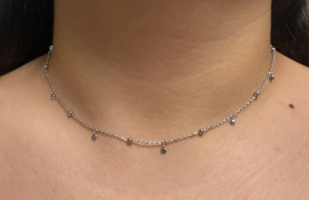 DANCING SILVER NECKLACE