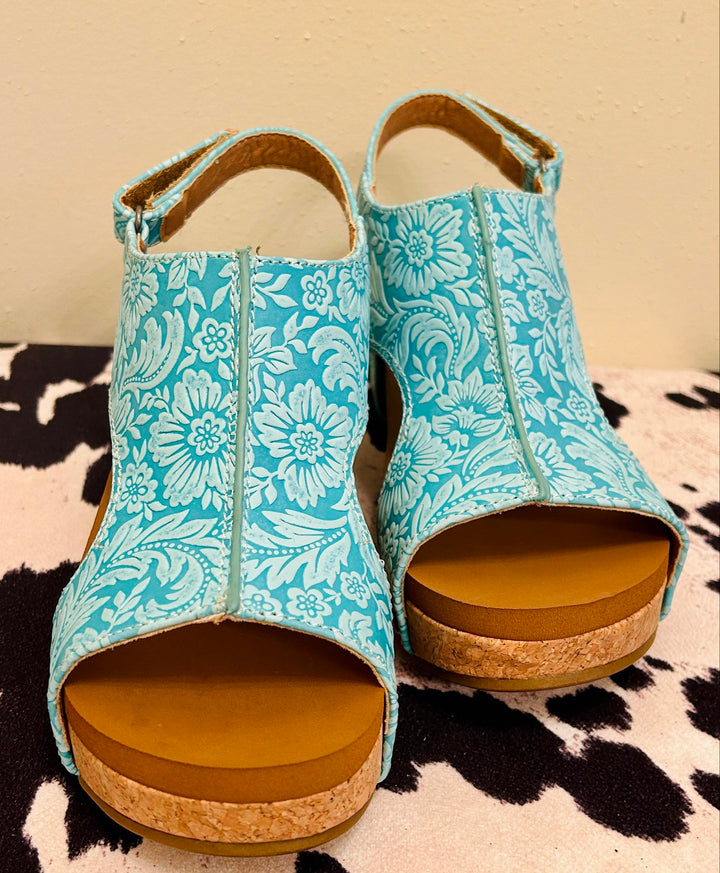 LET’S TANGO WEDGES