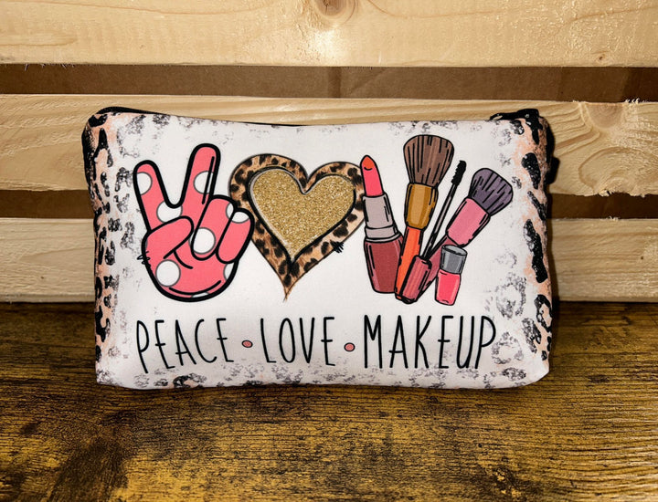 PERFECT MAKEUP POUCH