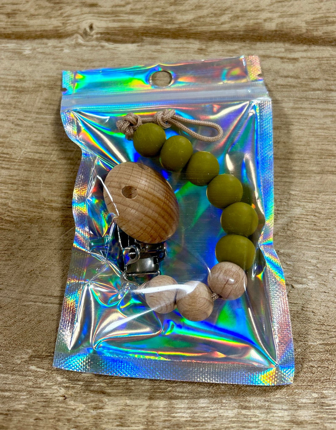PACIFIER CLIP WITH SILICONE BEADS