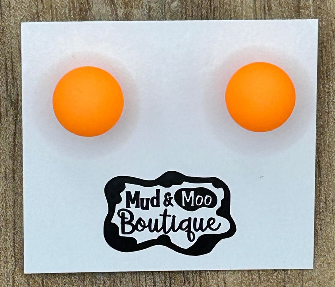 NEON ORANGE DOT STUDS