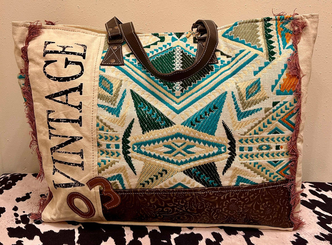LET'S GO VINTAGE WEEKENDER BAG