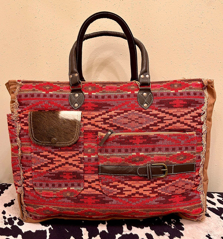RAGING SUNSET CHEST BAG