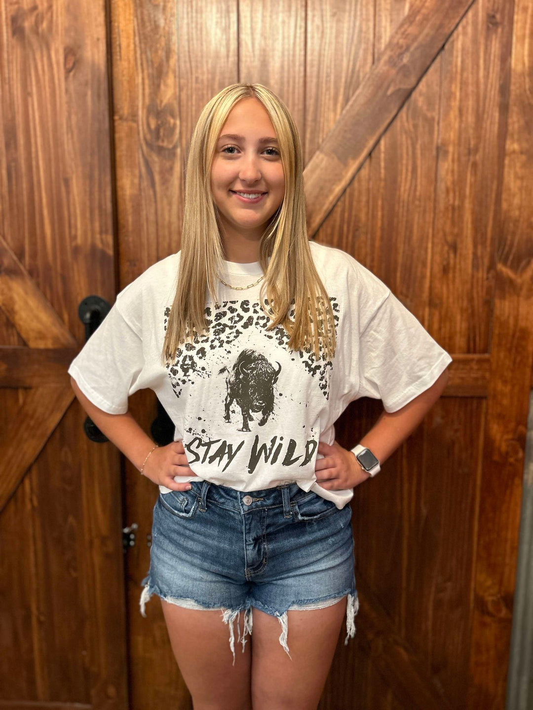 STAY WILD LONG CROPPED TEE