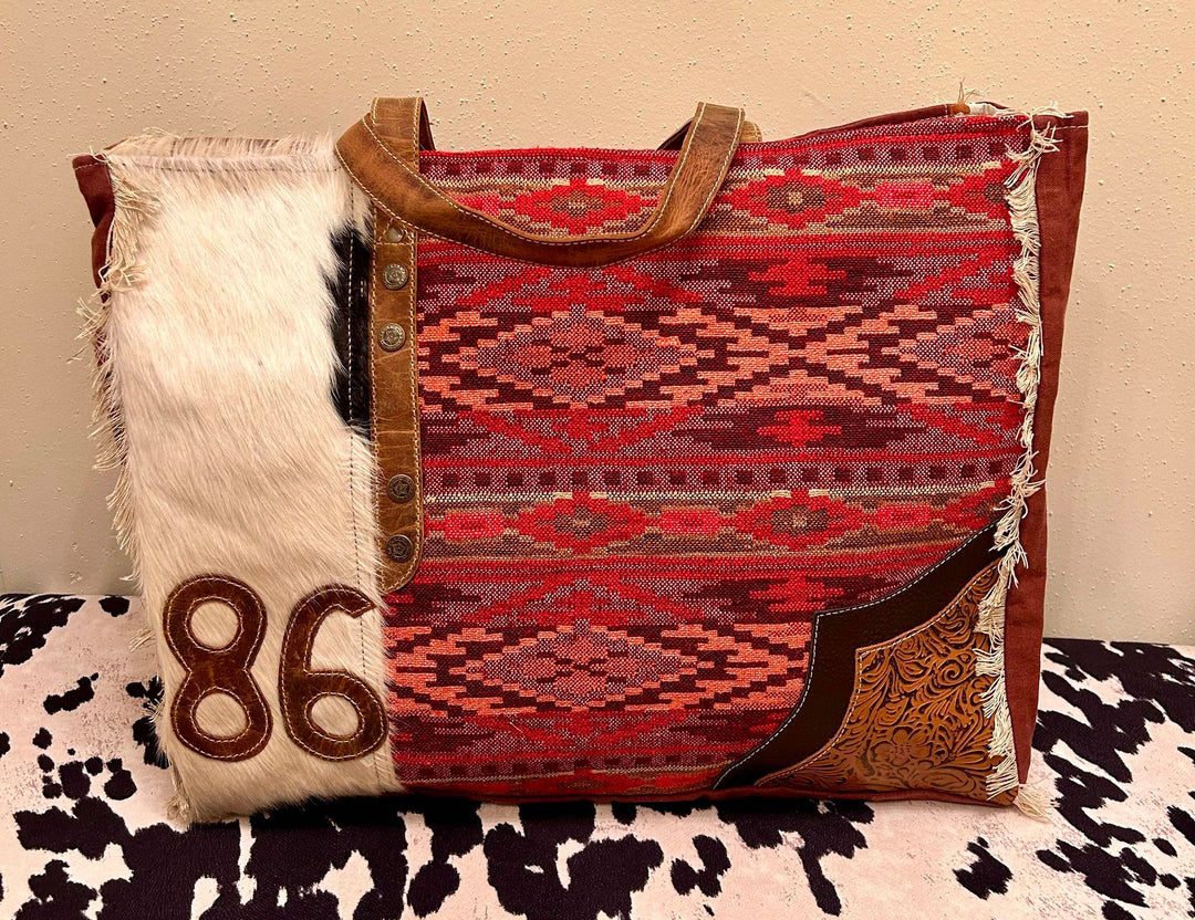 RAGING SUNSET CHEST BAG