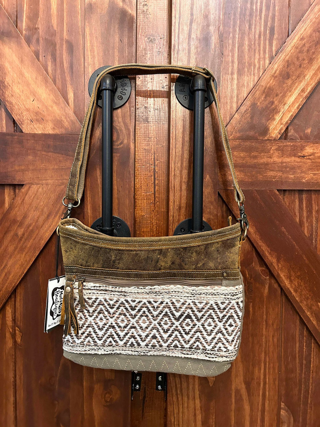 AZTEC DIAMOND SHOULDER BAG