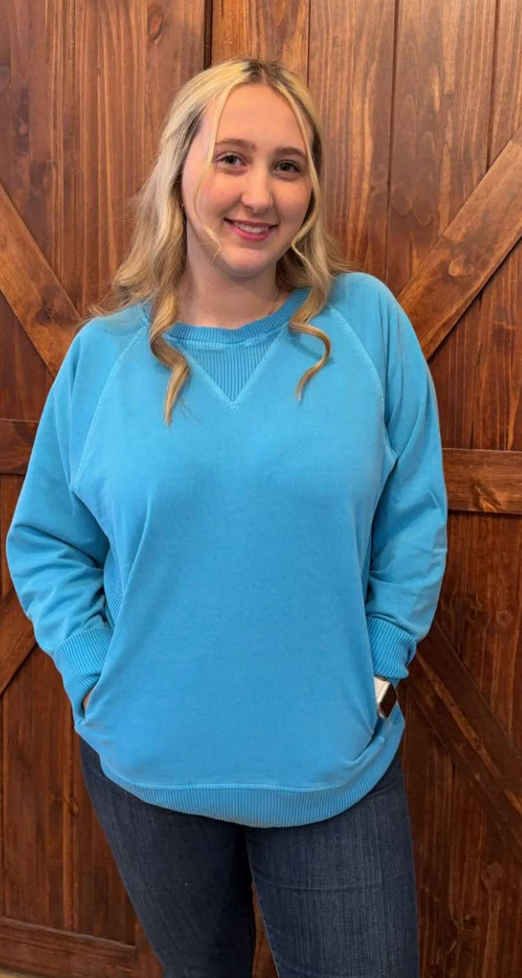 50% OFF SMALL TOWN DREAMS SWEATSHIRT