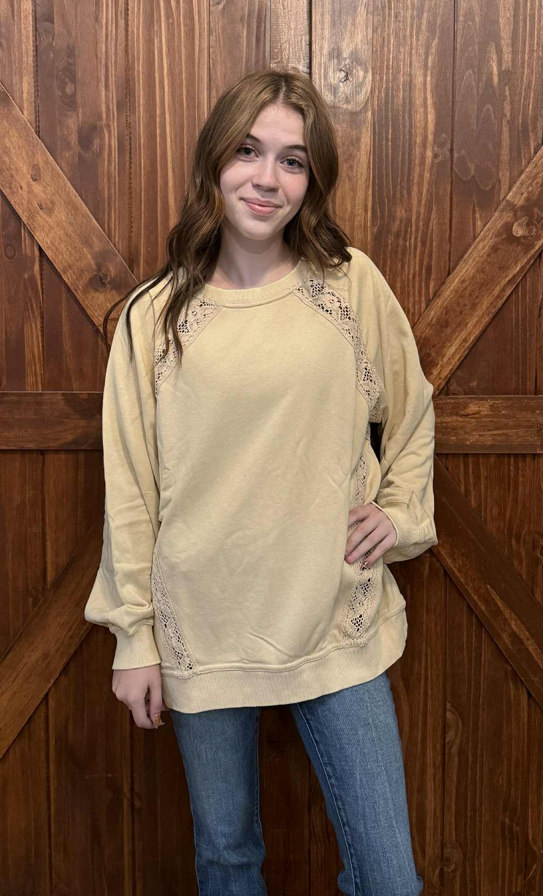 ALL DAY LACE TOP