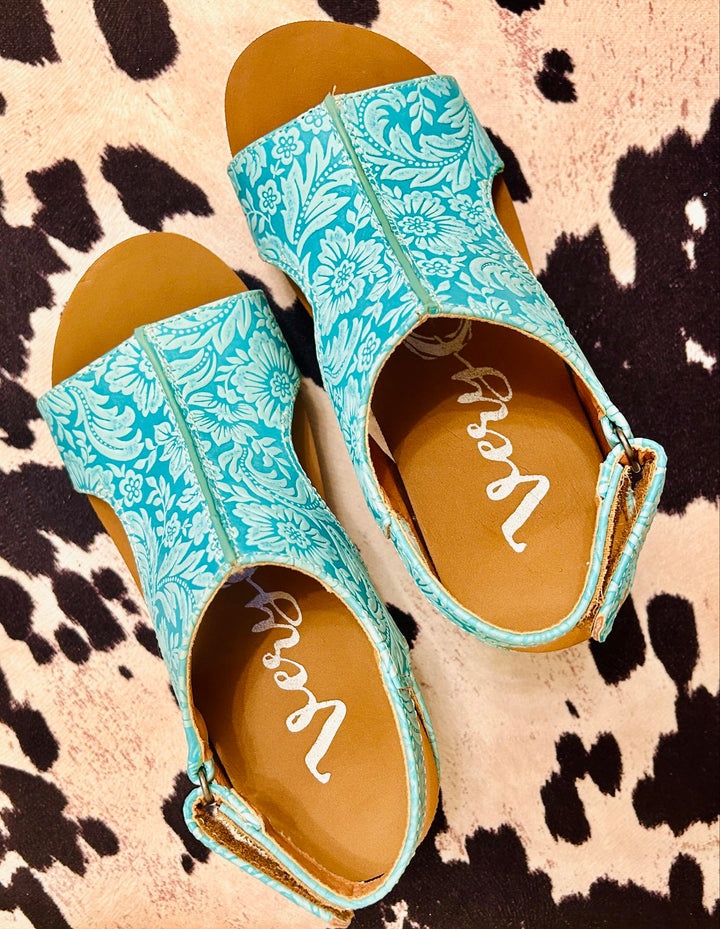 LET’S TANGO WEDGES