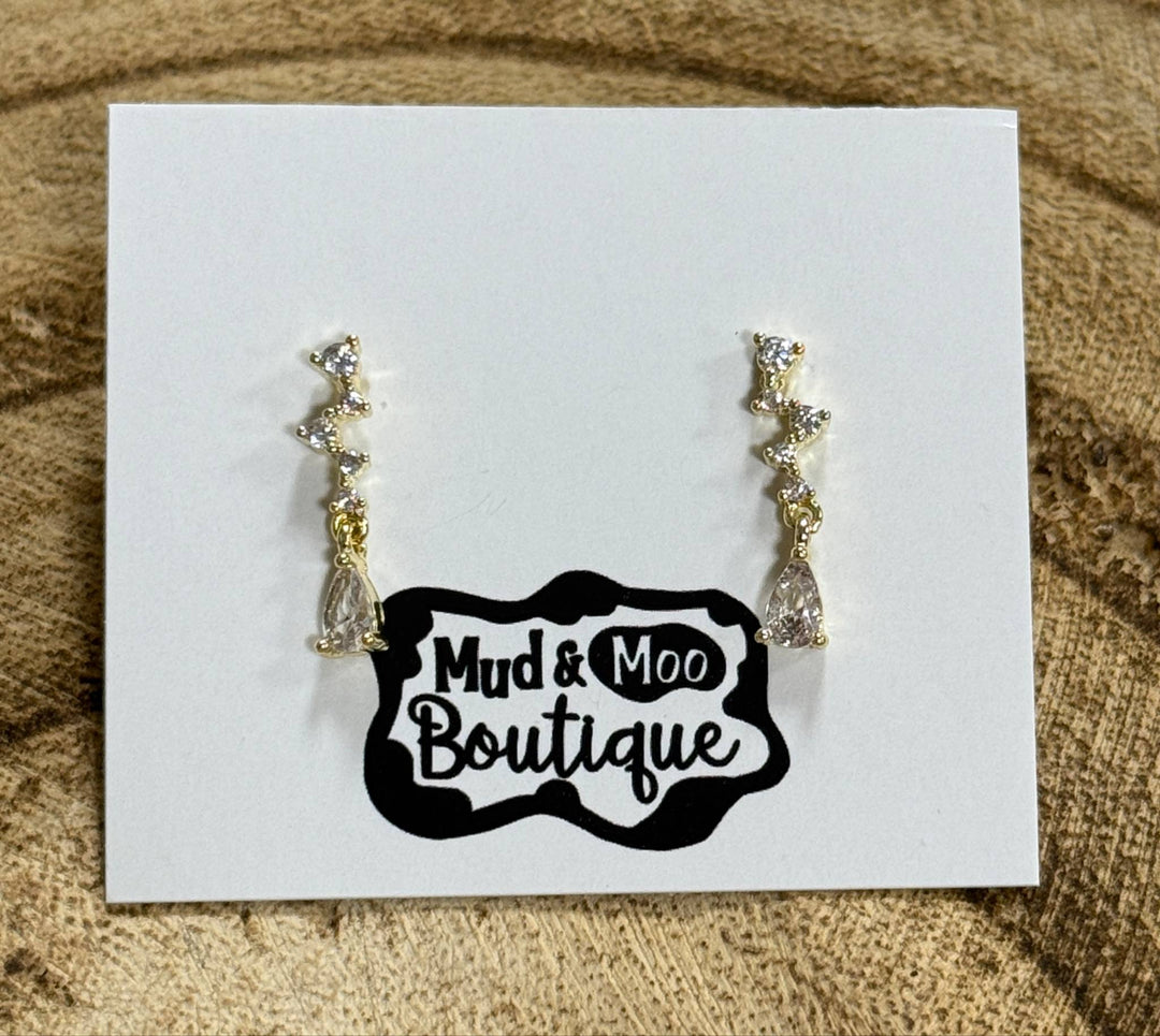 DAINTY TEARDROP STUD EARRINGS