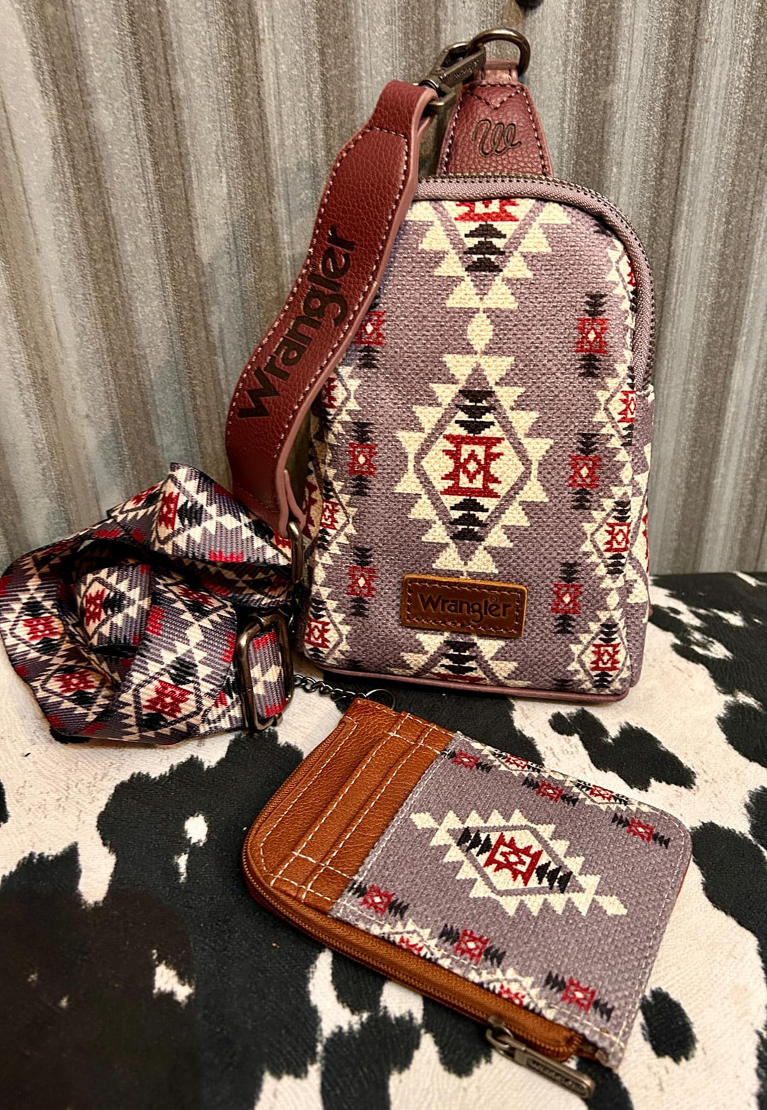 LAVENDER WRANGLER AZTEC CROSSBODY CHEST BAG