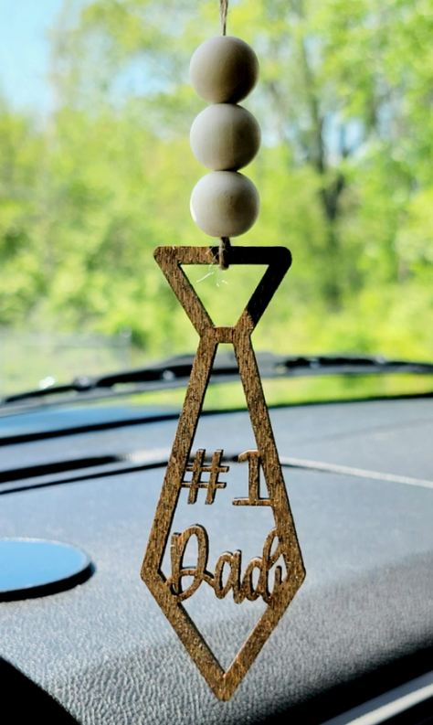 #1 DAD TIE CAR CHARM