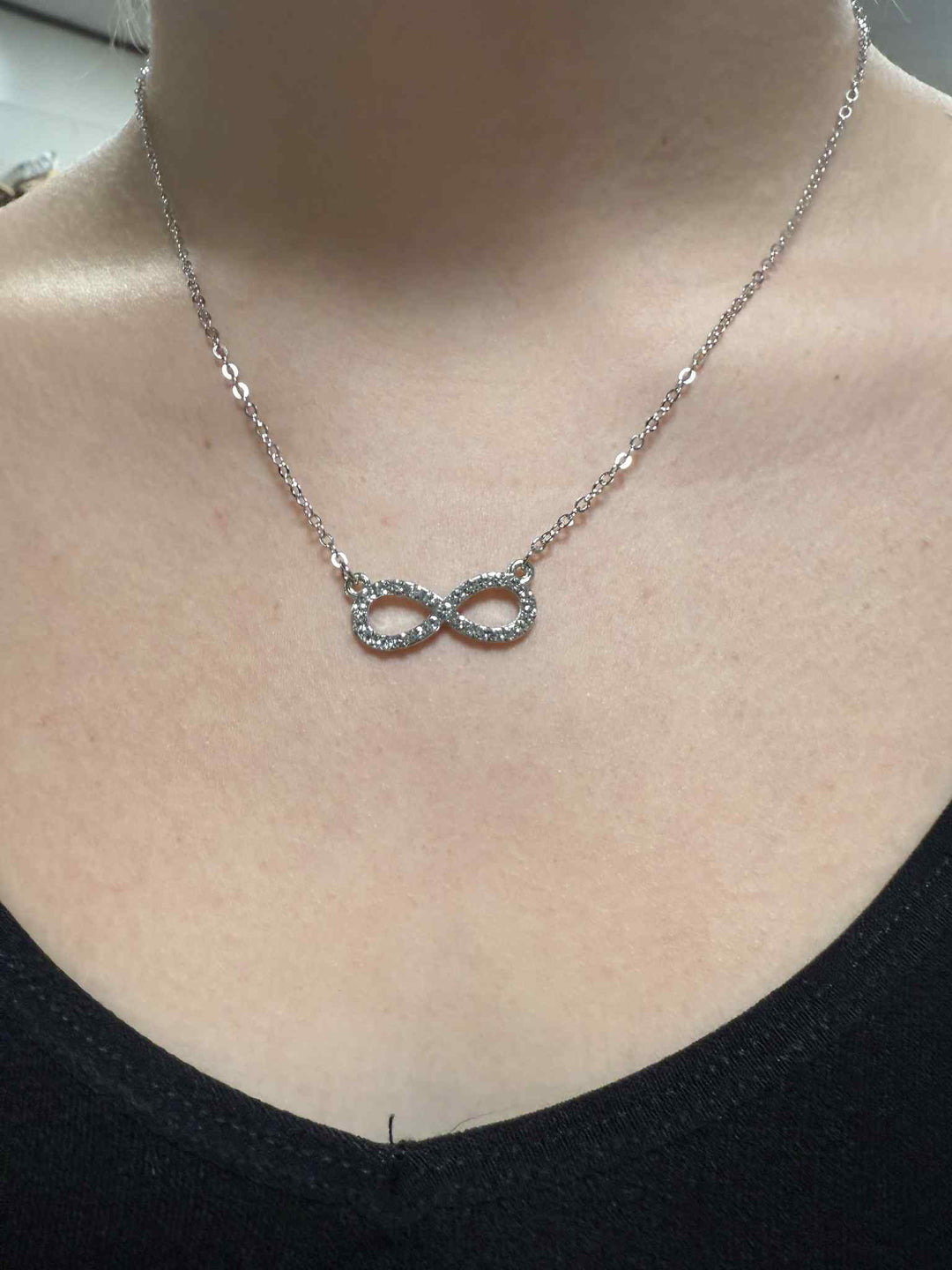 INFINITY NECKLACE