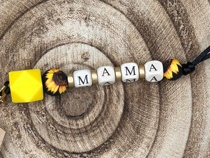 MAMA KEYCHAINS
