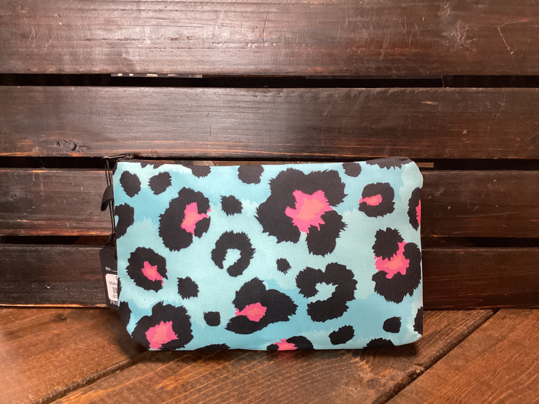 PERFECT MAKEUP POUCH