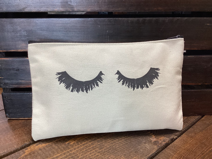 PERFECT MAKEUP POUCH