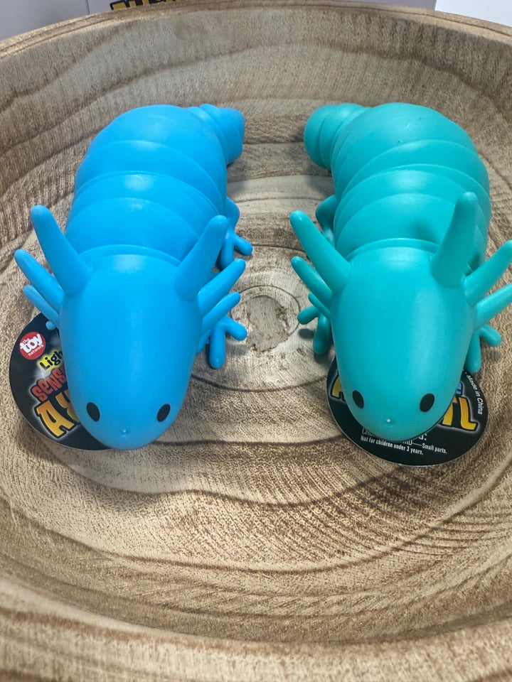 WIGGLY LIGHT-UP AXOLOTL