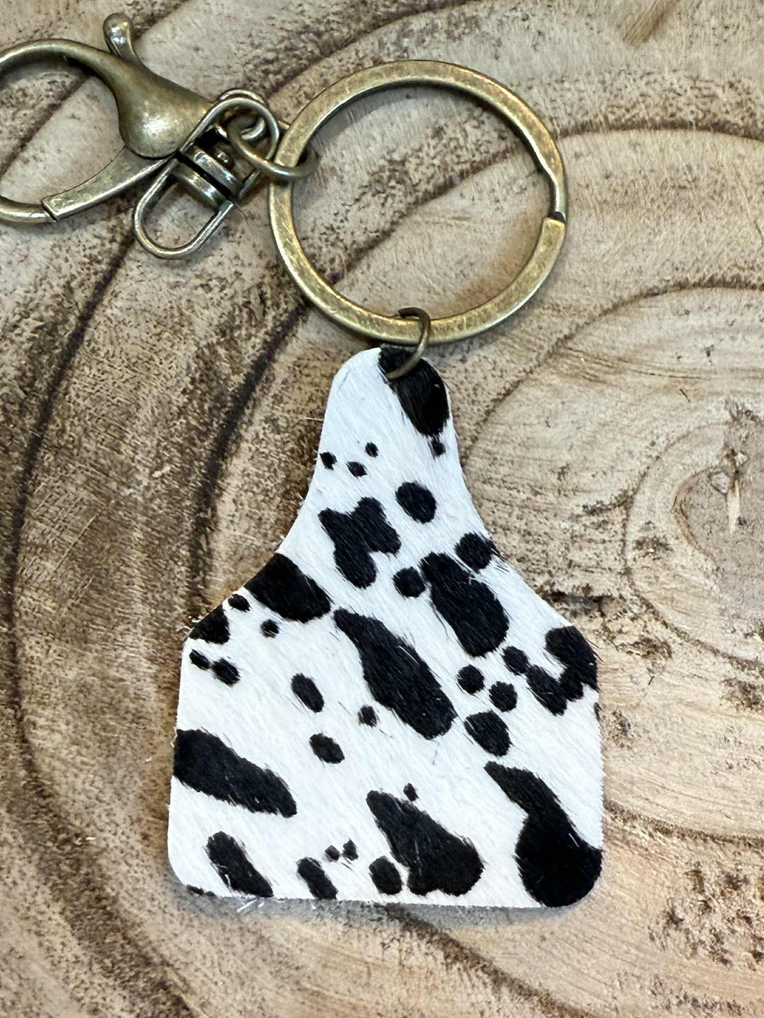 COW TAG HAIR ON KEYCHAIN
