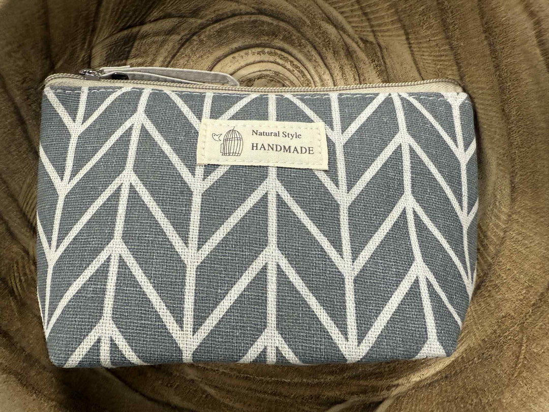 NATURAL MAKEUP POUCH