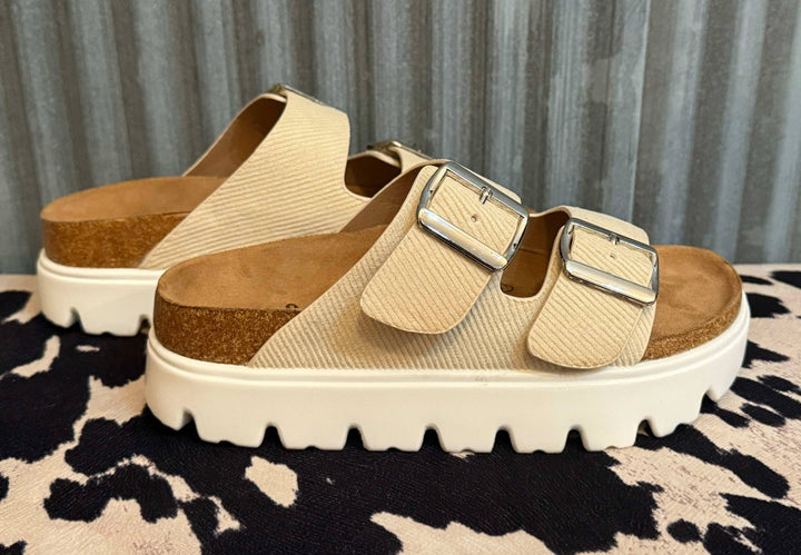SUMMER CHIC SANDALS