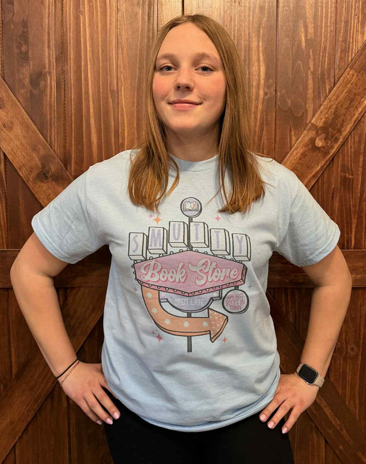 SMUTTY BOOK CLUB GRAPHIC T-SHIRT