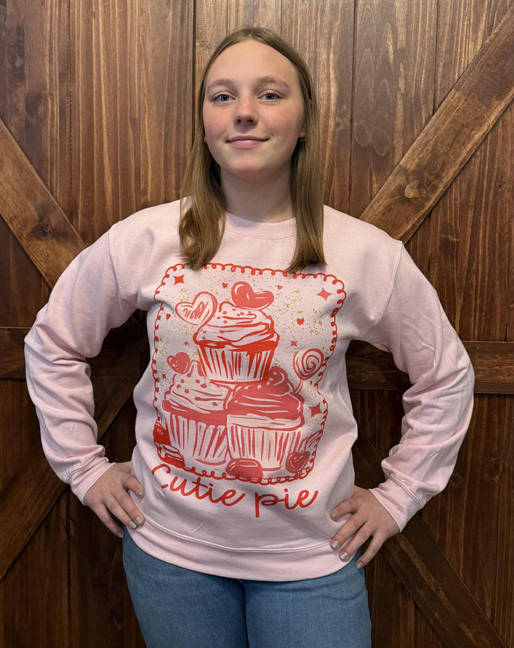 CUTIE PIE VALENTINE GRAPHIC CREWNECK