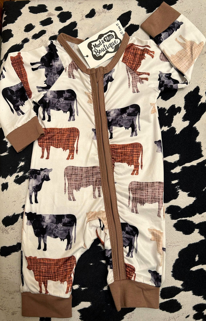 NEUTRAL COLORS CATTLE LONG SLEEVE ROMPER/SLEEPER