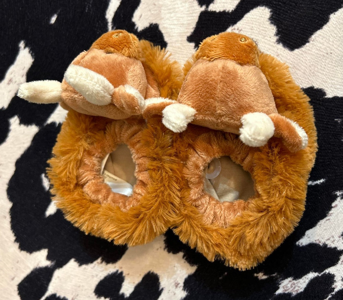 HIGHLAND COW BABY SLIPPERS 0-6MO