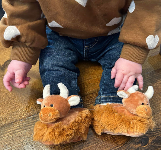 HIGHLAND COW BABY SLIPPERS 0-6MO