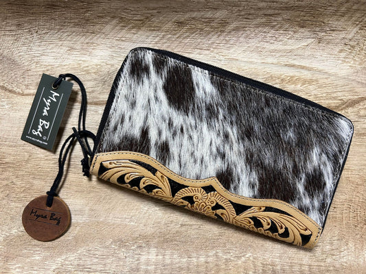 YELLOWSTONE RANCH CLUTCH WALLET