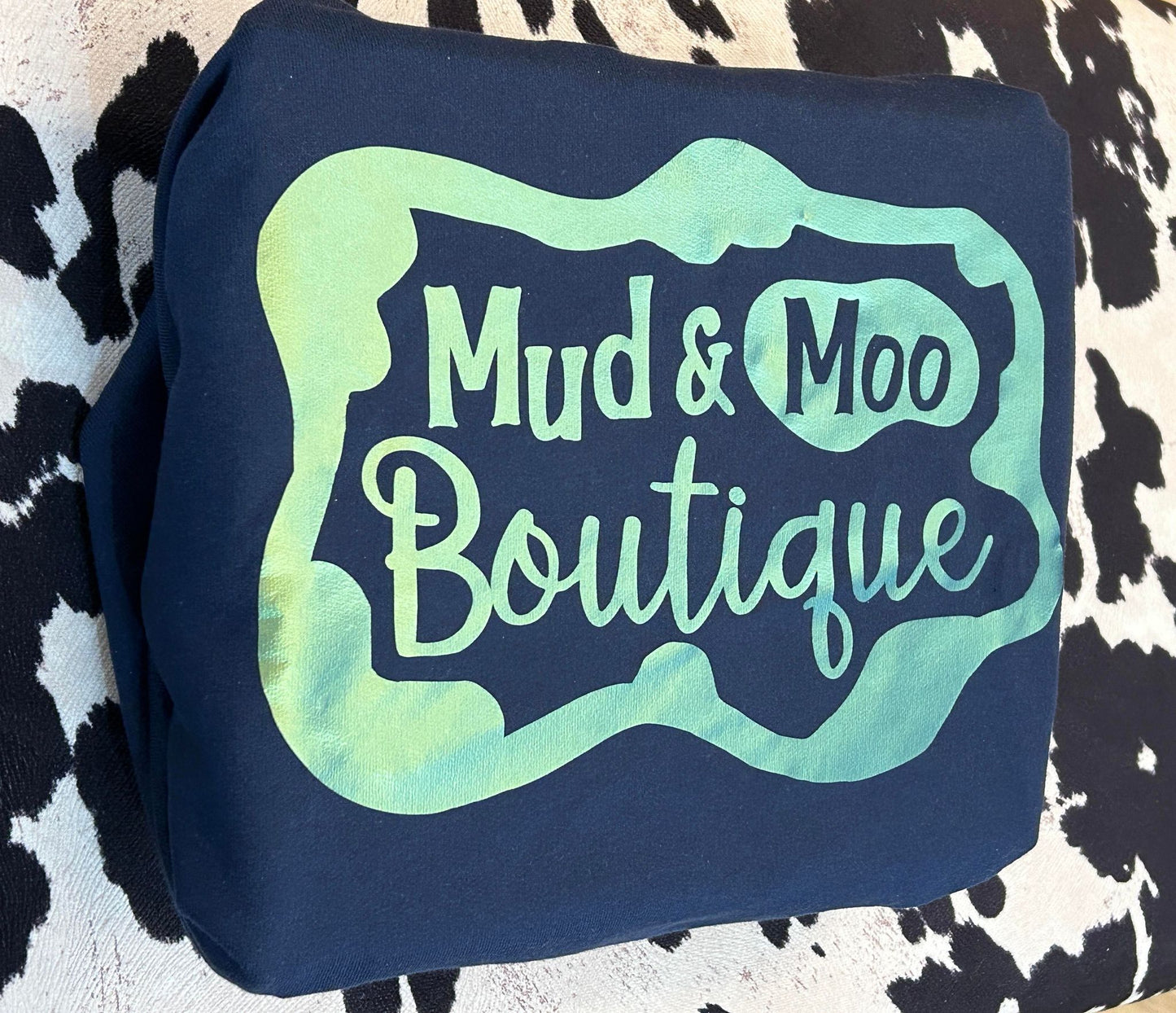 MUD & MOO NAVY AND TEAL GREEN MOOD CHANGING CREW