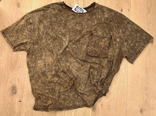 BROWN ACID WASH TEE