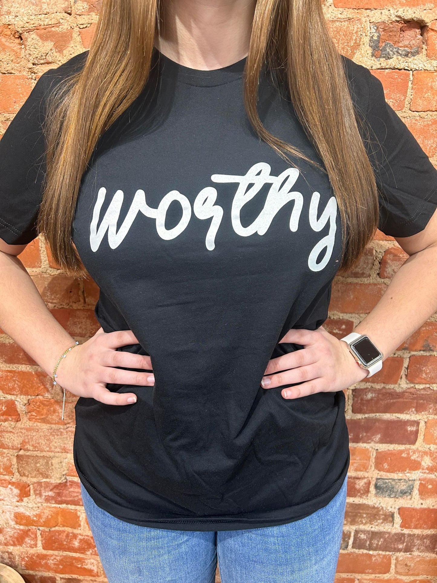 WORTHY GRAPHIC TEE