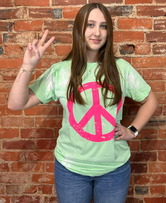 PEACE SIGN BLEACHED GRAPHIC TEE