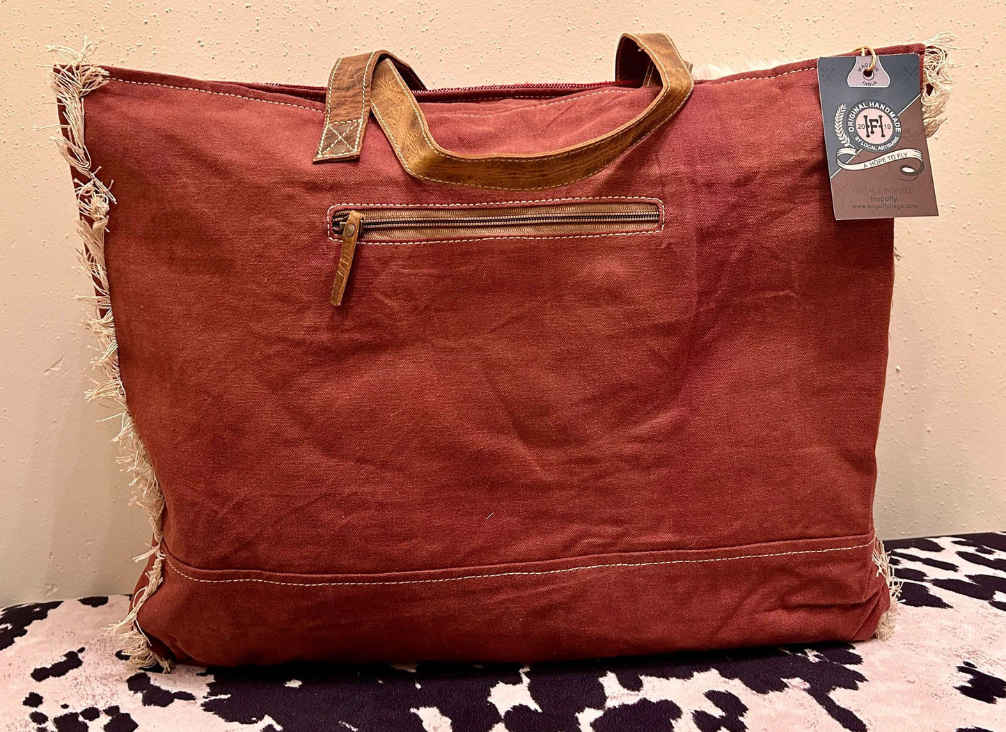 COWGIRL SUNSET WEEKENDER BAG