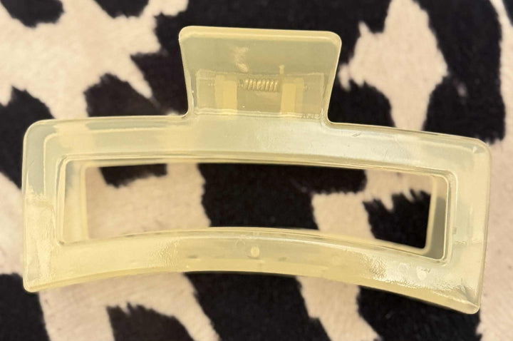 JUMBO HAIR CLAW CLIPS