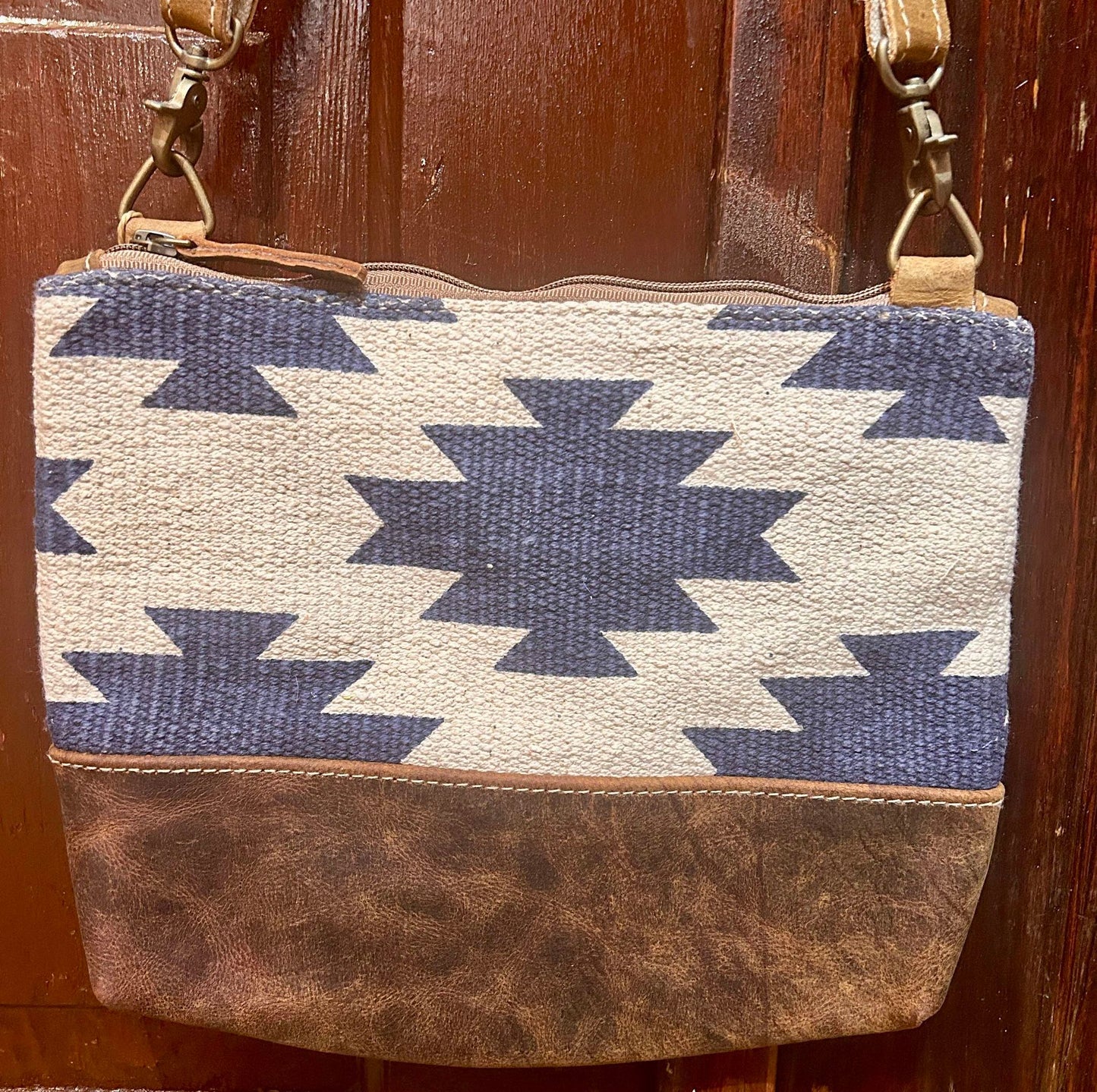 BLUE DESERT CROSSBODY