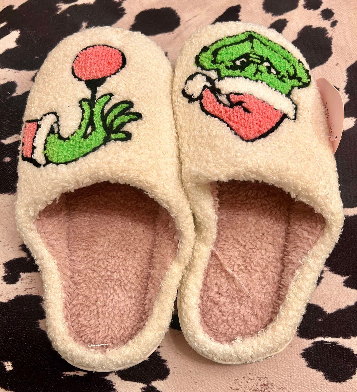 GRINCH CHRISTMAS SLIPPERS