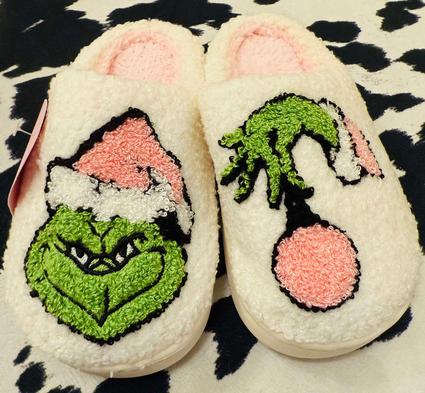 GRINCH CHRISTMAS SLIPPERS