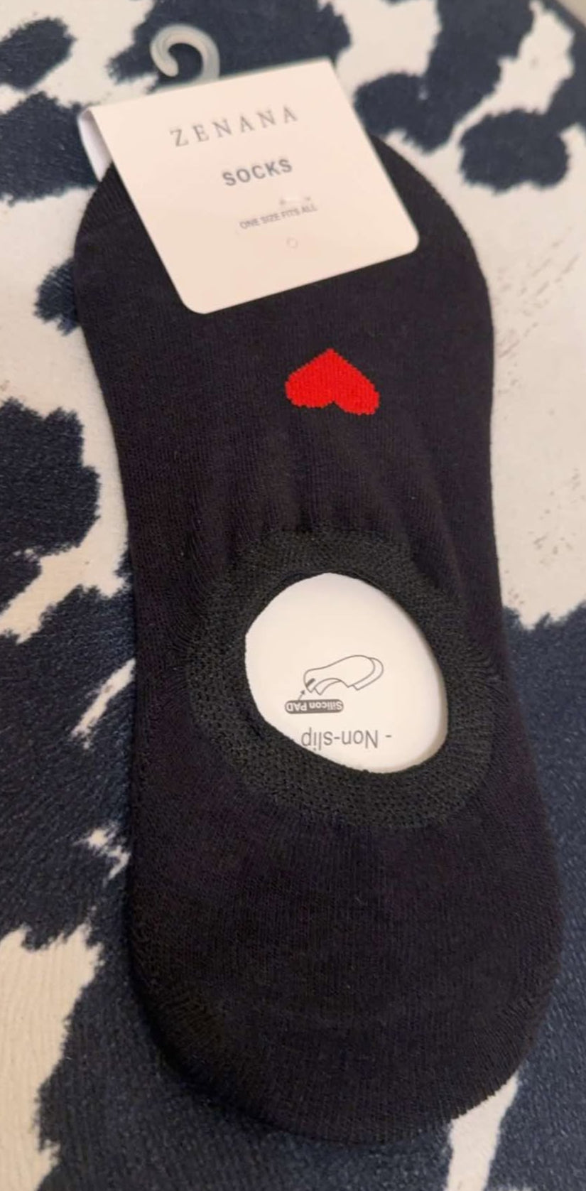 HEART NO SHOW SOCKS