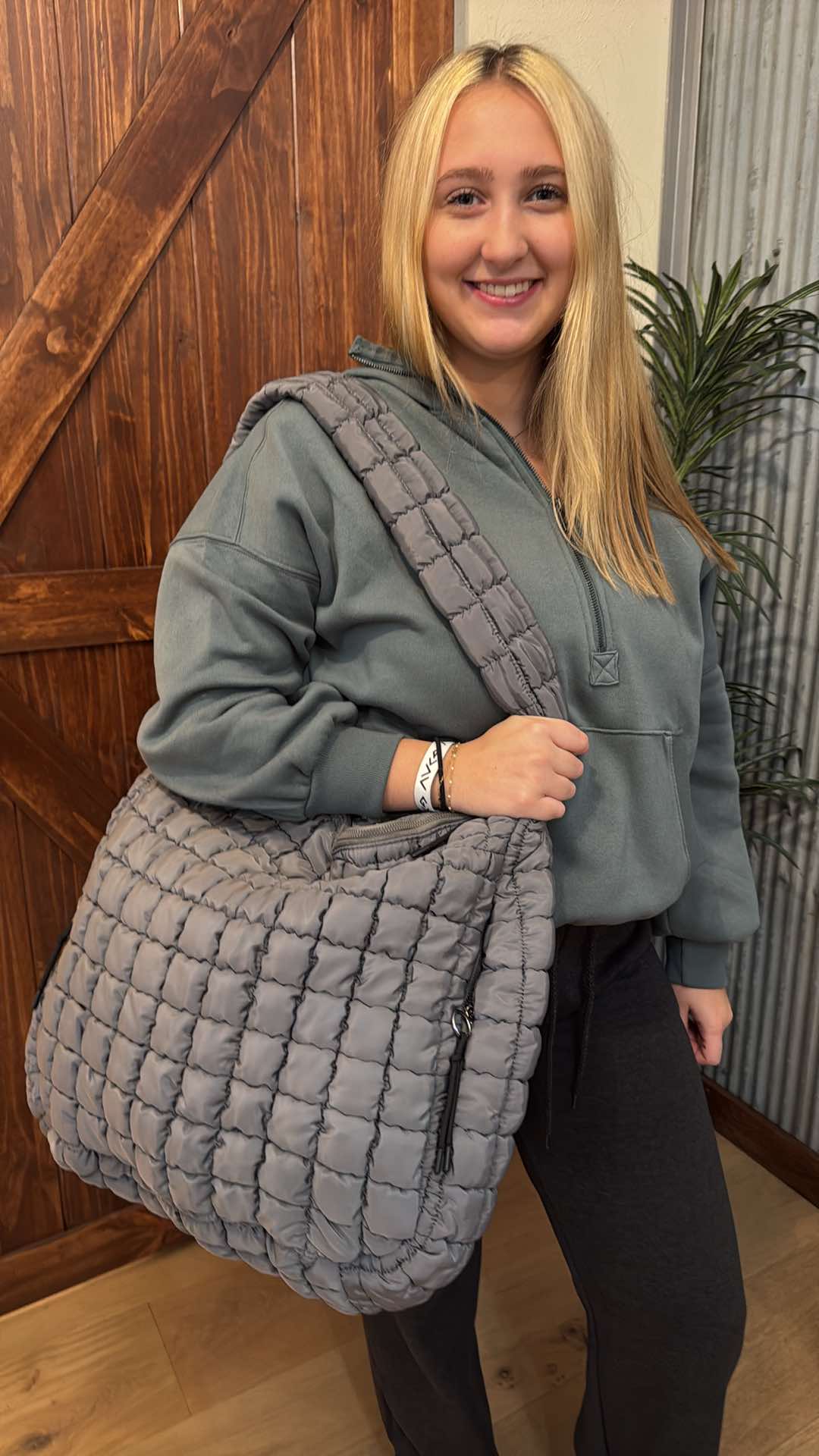 OVERSIZED QUILTED CARRYALL CROSSBODY BAG