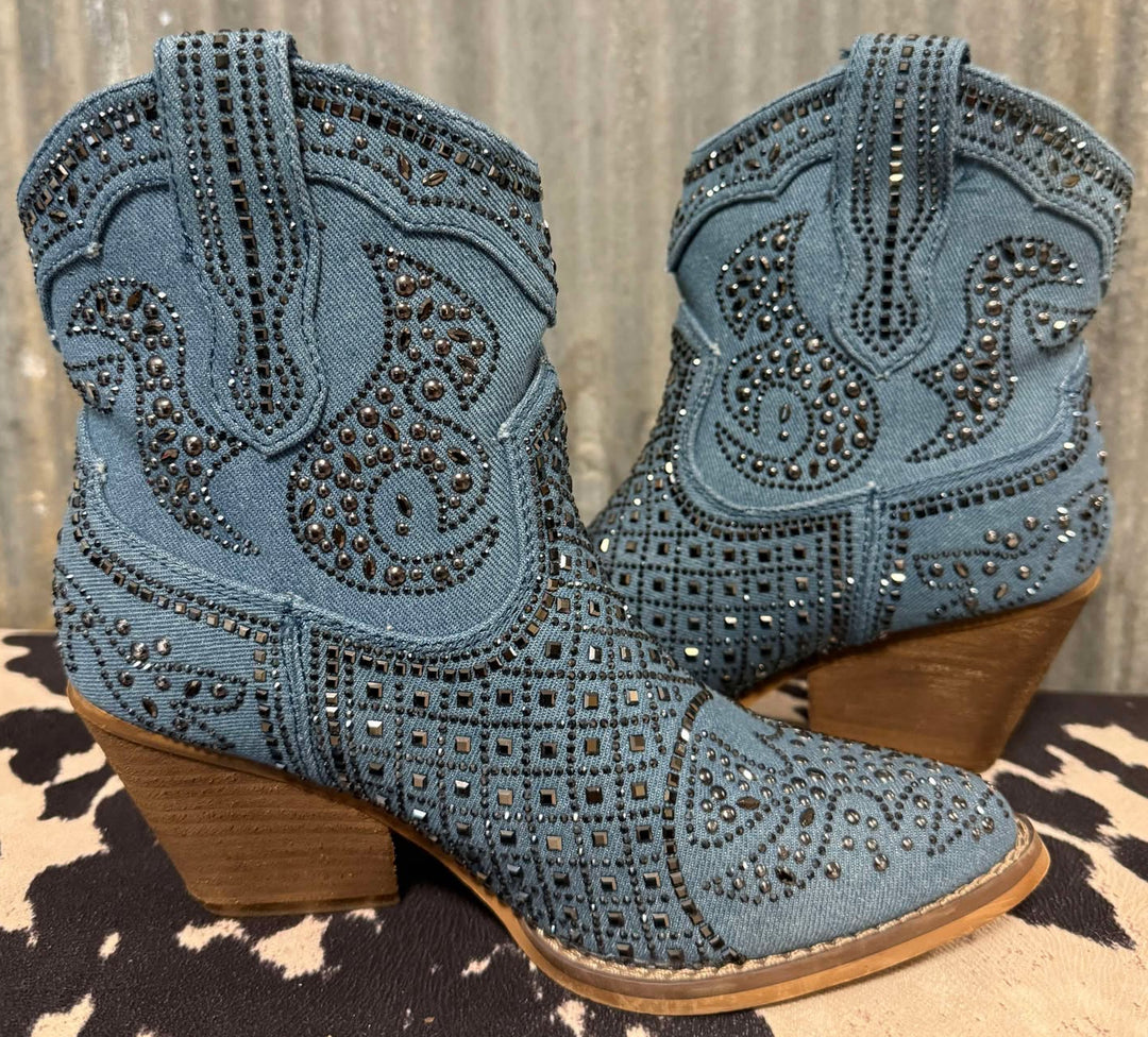 DENIM STYLE COWGIRL BOOTS