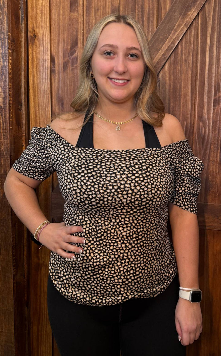 ACT NATURAL SCRUNCH SLEEVE TOP
