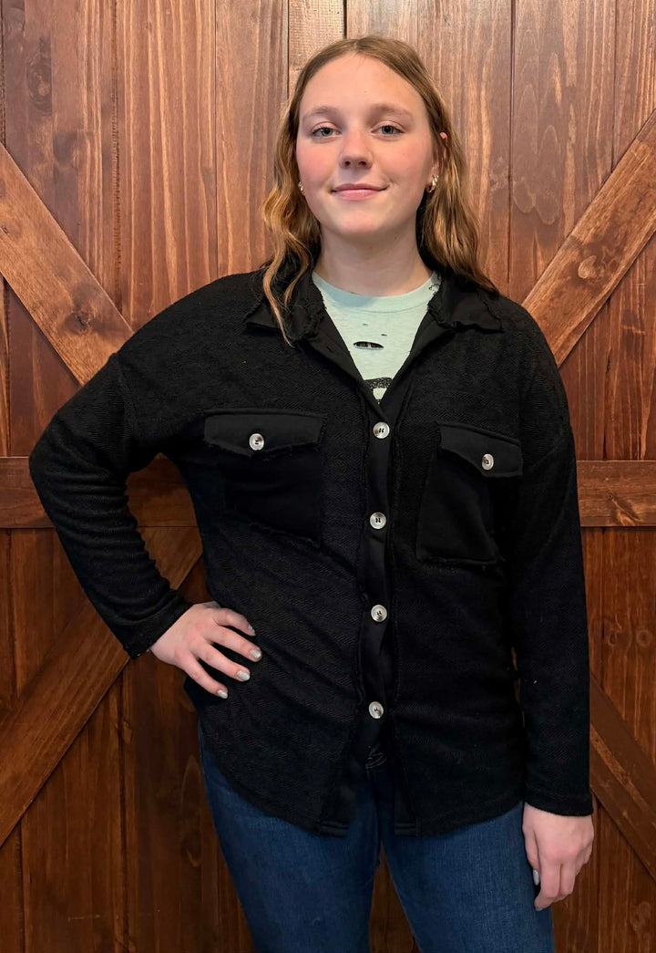RELAXED FIT CONTRAST POCKET SHACKET BLACK