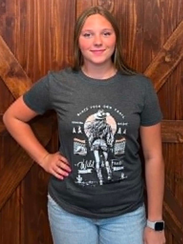 WILD & FREE WESTERN GRAPHIC T-SHIRT