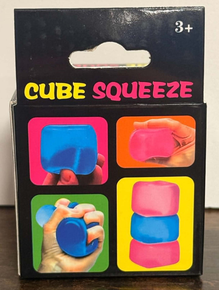 GLITTER SQUEEZE CUBE