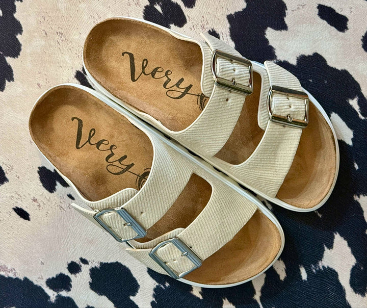 SUMMER CHIC SANDALS